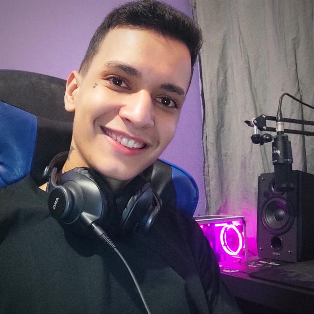 @marcosajx_